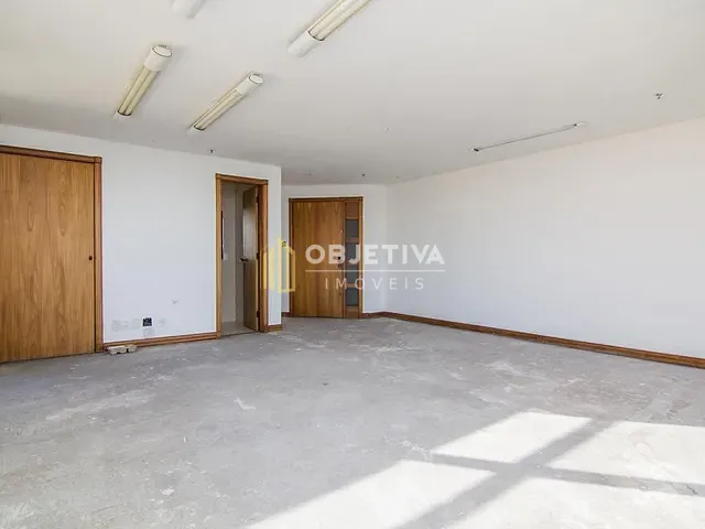 Sala para alugar, no bairro Auxiliadora em Porto Alegre