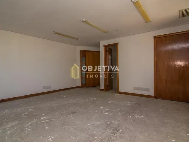 Sala para alugar, no bairro Auxiliadora em Porto Alegre