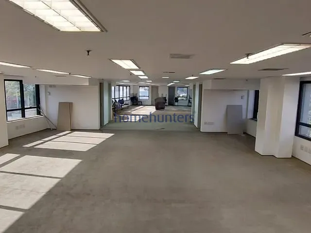 Sala com 226m², para alugar, no bairro Cambuí em Campinas