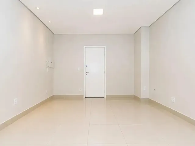 Sala à venda, no bairro Centro em Curitiba