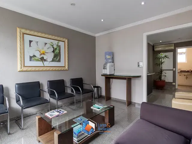 Sala com 210m², à venda, no bairro Vila Nova Conceição em São Paulo