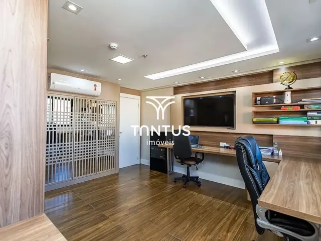Sala à venda, no bairro Centro em Curitiba