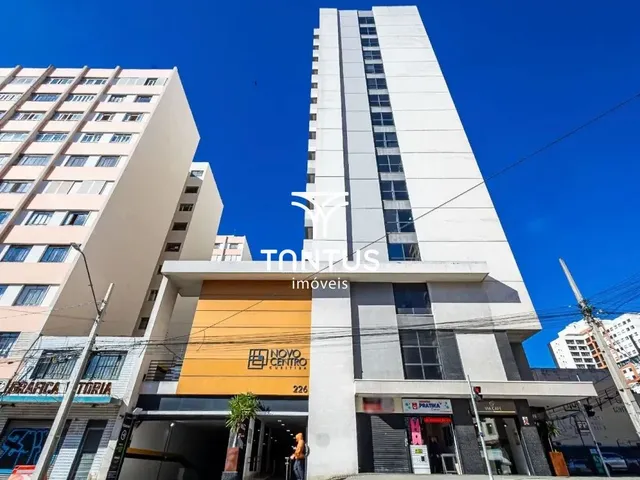 Sala à venda, no bairro Centro em Curitiba
