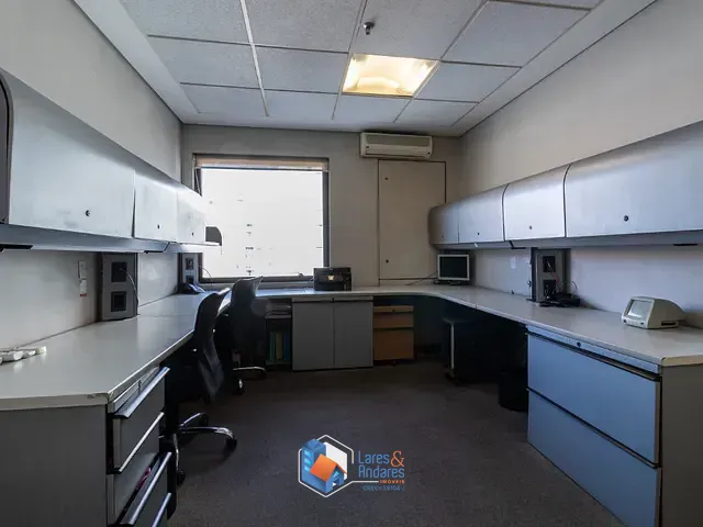 Sala com 84m², à venda, no bairro Jardim Paulista em São Paulo