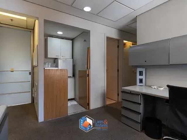 Sala com 84m², à venda, no bairro Jardim Paulista em São Paulo