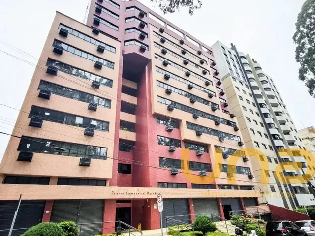 Sala à venda, no bairro PORTAO em Curitiba