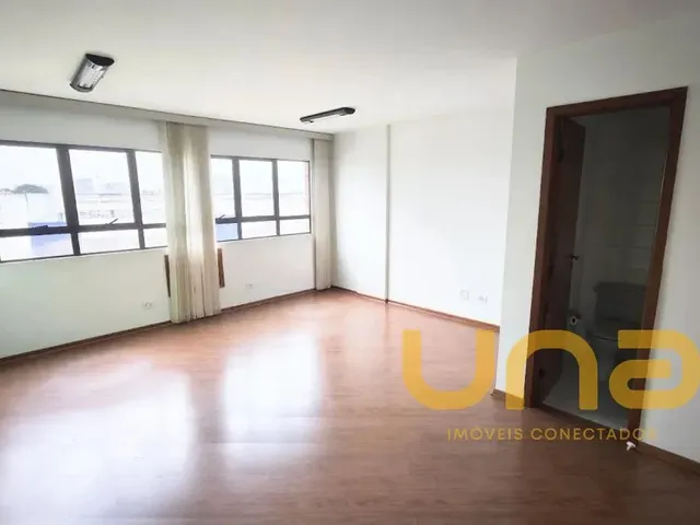Sala à venda, no bairro PORTAO em Curitiba