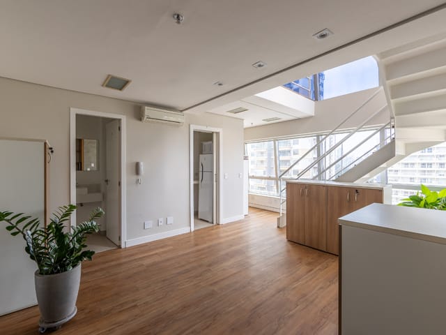 Foto do Sala - Conjunto comercial para venda em Brooklin, 92m² | Lares e Andares Imóveis