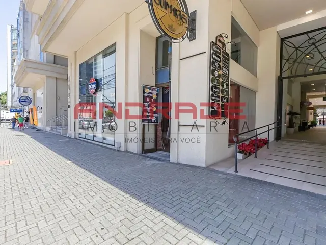 Sala à venda, no bairro Centro em Curitiba