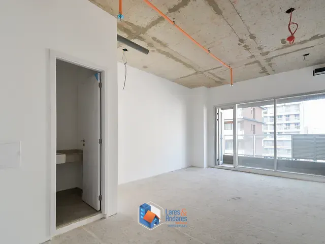 Sala com 36m², à venda, no bairro Cerqueira César em São Paulo