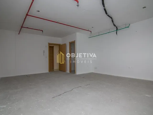 Sala para alugar, no bairro Floresta em Porto Alegre