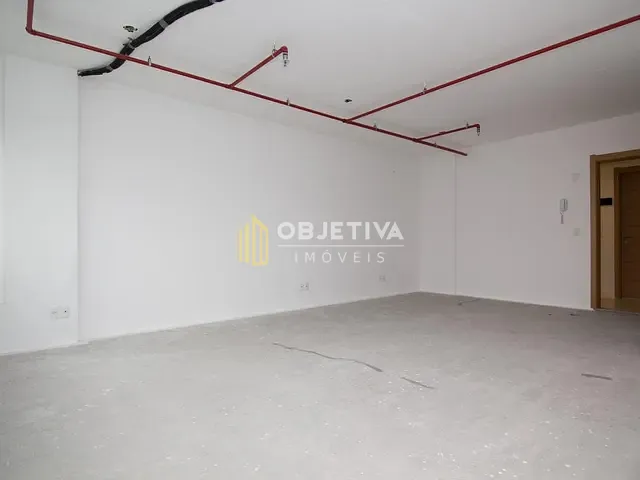 Sala para alugar, no bairro Floresta em Porto Alegre