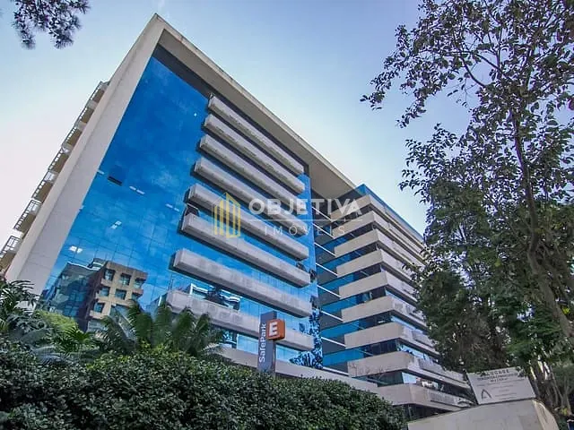 Sala para alugar, no bairro Floresta em Porto Alegre