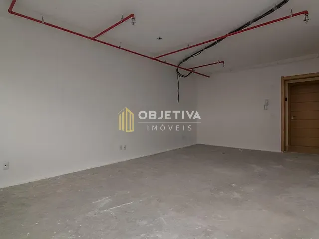 Sala para alugar, no bairro Floresta em Porto Alegre