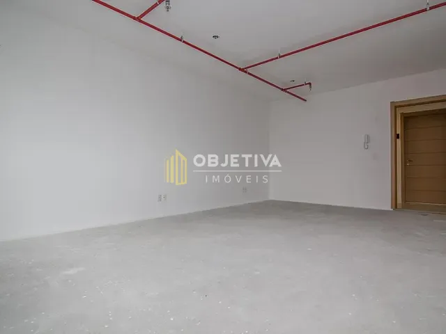 Sala para alugar, no bairro Floresta em Porto Alegre