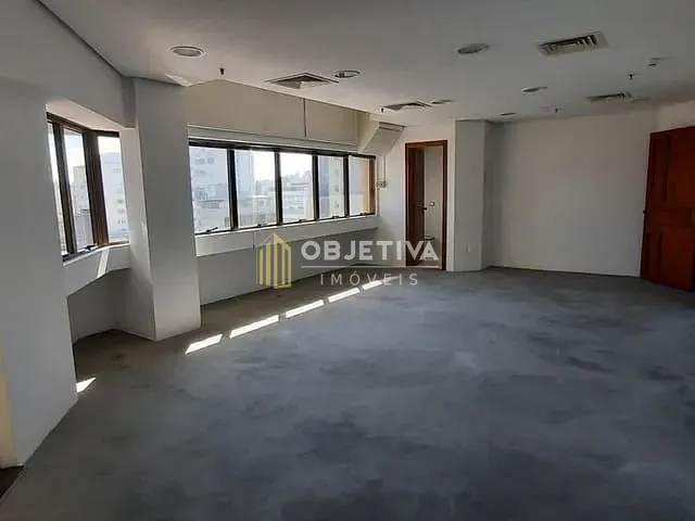 Sala para alugar, no bairro Moinhos de Vento em Porto Alegre