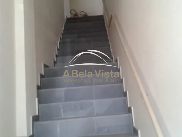 Sala com 25m², para alugar, no bairro Santo Antônio em Osasco