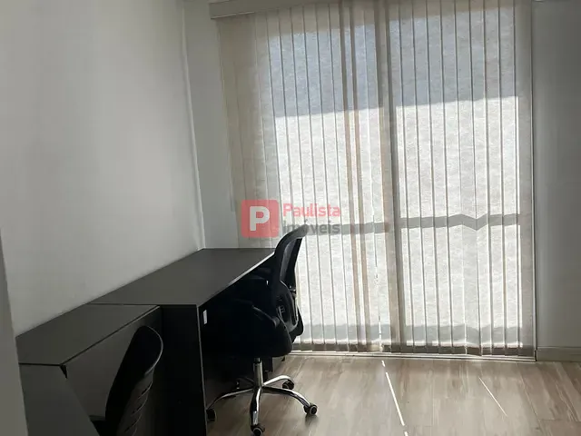 Sala com 45m², para alugar, no bairro Vila Almeida em São Paulo
