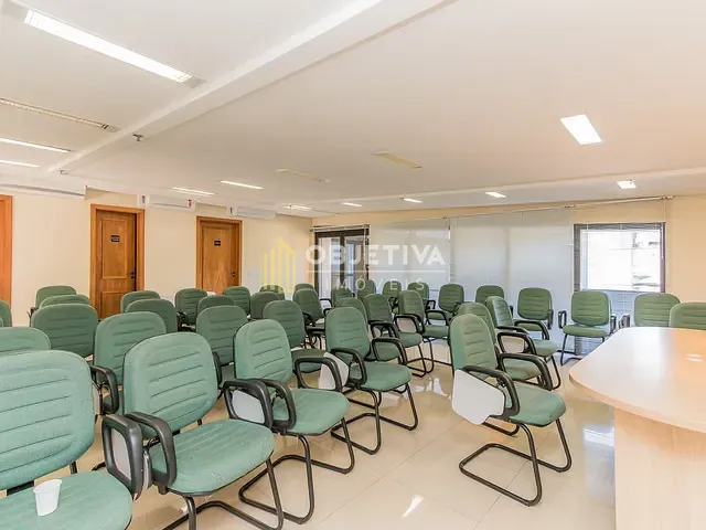 Sala para alugar, no bairro Boa Vista em Porto Alegre