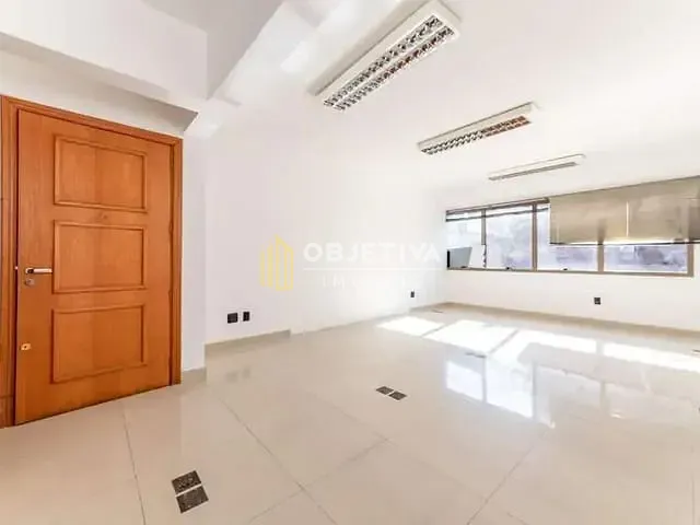 Sala para alugar, no bairro Bela Vista em Porto Alegre