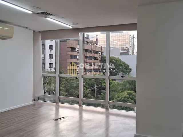 Sala para alugar, no bairro Petrópolis em Porto Alegre