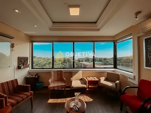 Sala com 59m², à venda, no bairro Menino Deus em Porto Alegre