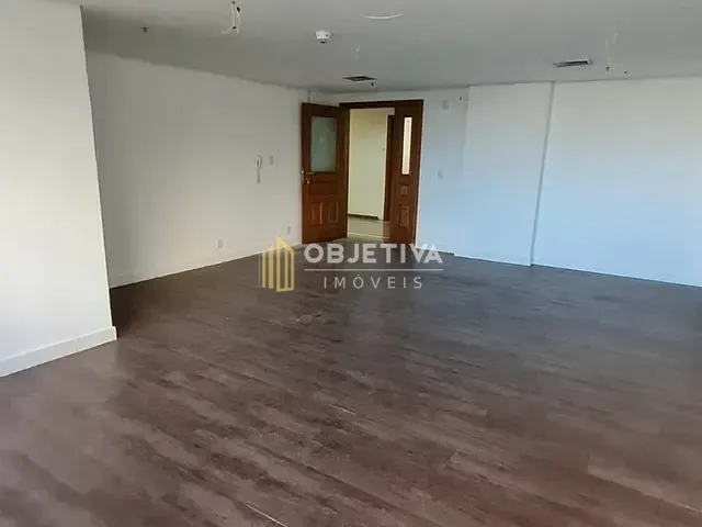Sala para alugar, no bairro Boa Vista em Porto Alegre