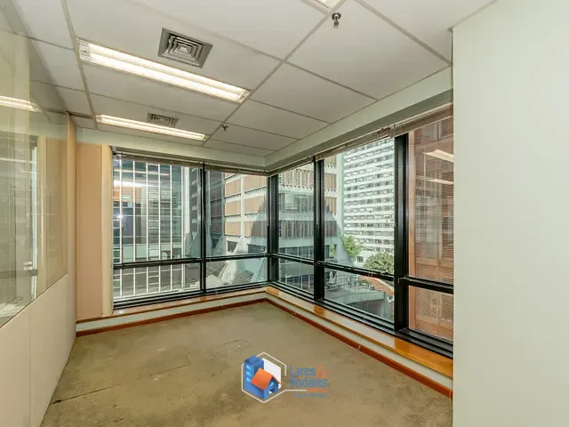 Sala com 1500m², à venda, no bairro Cerqueira César em São Paulo