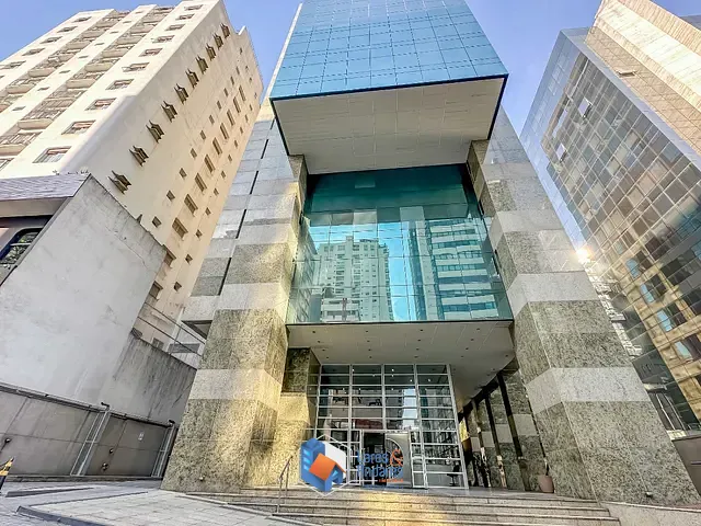 Sala com 1500m², à venda, no bairro Cerqueira César em São Paulo