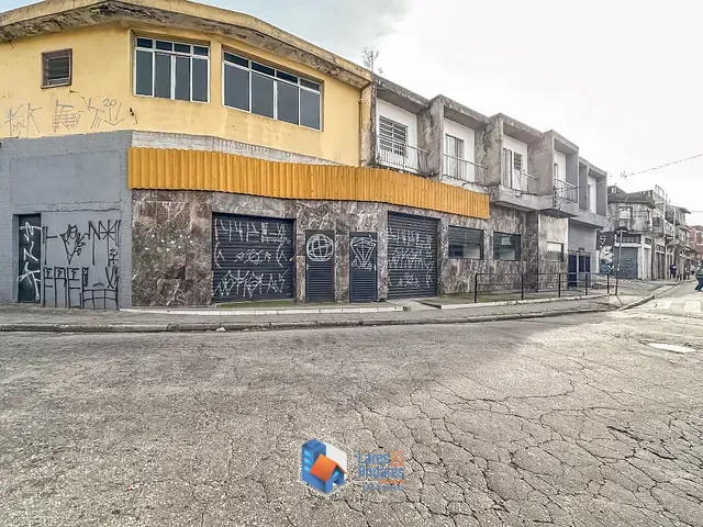 Sala com 194m², à venda, no bairro Vila Brasilândia em São Paulo