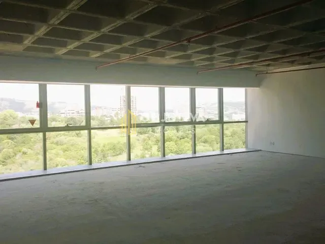 Sala para alugar, no bairro Petrópolis em Porto Alegre