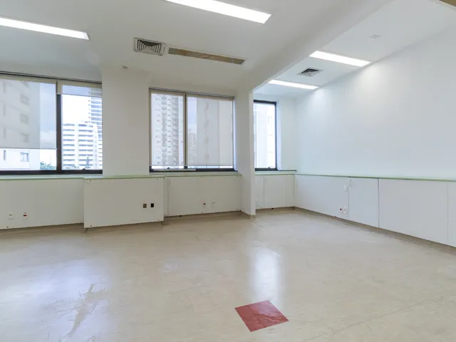 Foto do Sala - Conjunto comercial para venda em Moema, 286m² | Lares e Andares Imóveis