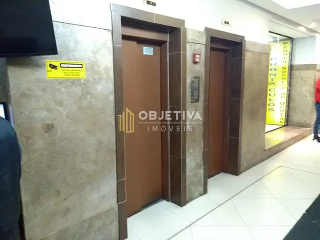 Sala para alugar, no bairro Centro Histórico em Porto Alegre