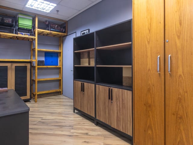 Foto do Sala - Conjunto comercial para venda em Vila Cordeiro, 112m² | Lares e Andares Imóveis