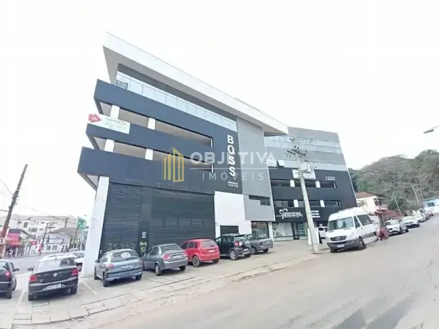 Sala para alugar, no bairro Azenha em Porto Alegre