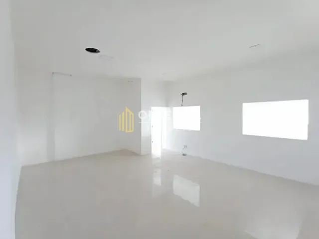 Sala para alugar, no bairro Azenha em Porto Alegre
