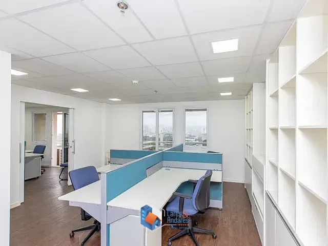 Sala com 68m², à venda, no bairro Várzea da Barra Funda em São Paulo