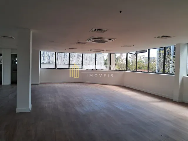Sala para alugar, no bairro Moinhos de Vento em Porto Alegre
