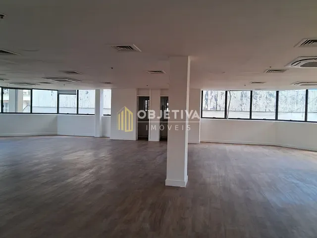 Sala para alugar, no bairro Moinhos de Vento em Porto Alegre