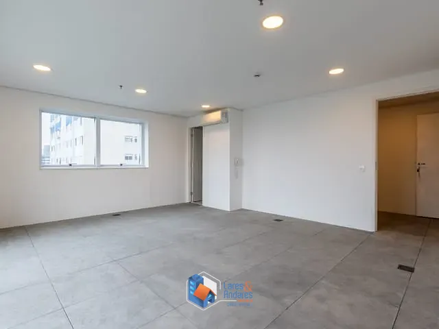 Sala com 48m², à venda, no bairro Santo Amaro em São Paulo