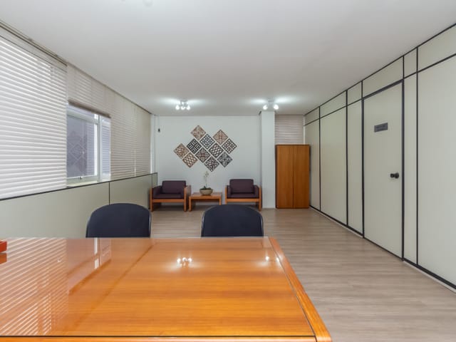 Foto do Sala - Conjunto comercial para venda em Cerqueira César, 82m² | Lares e Andares Imóveis