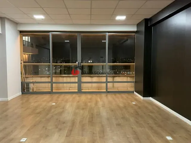 Sala para alugar, no bairro Cerâmica em São Caetano do Sul