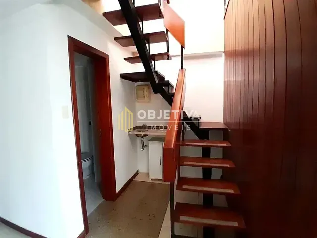 Sala com 198m², para alugar, no bairro Independência em Porto Alegre