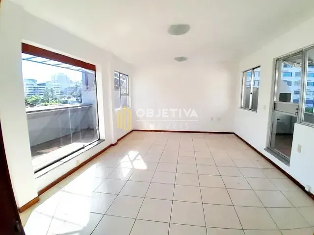 Sala com 198m², para alugar, no bairro Independência em Porto Alegre