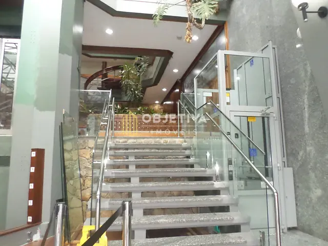 Sala com 60m², à venda, no bairro Higienópolis em Porto Alegre