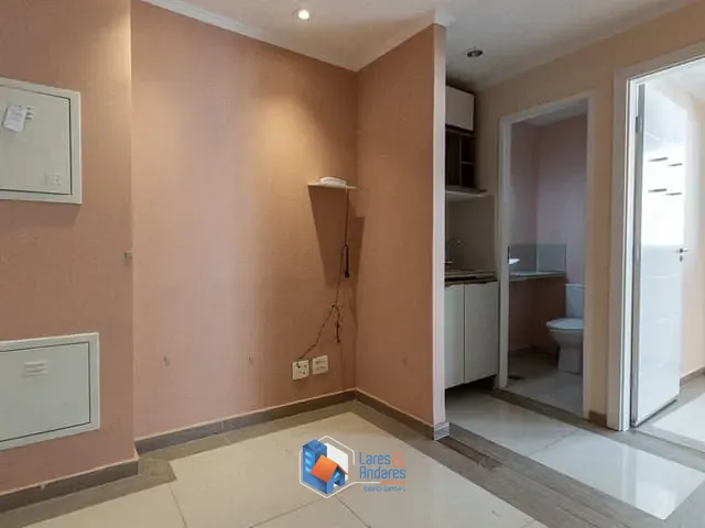 Sala com 36m², à venda, no bairro Pinheiros em São Paulo