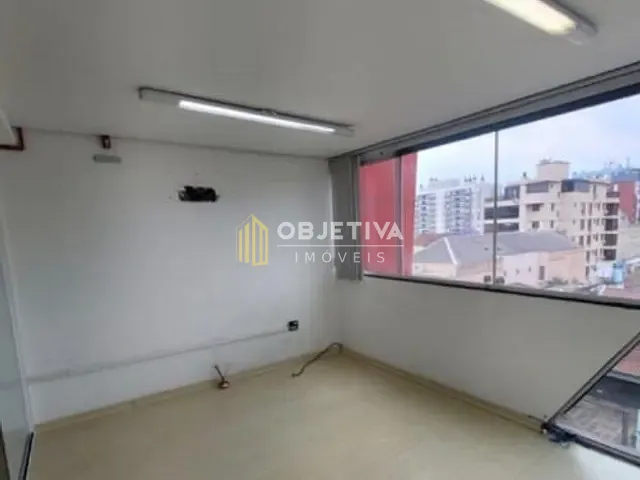 Sala para alugar, no bairro Higienópolis em Porto Alegre