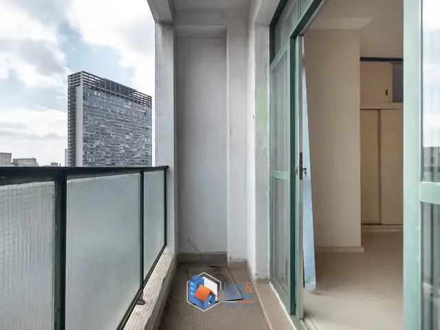 Sala com 100m², à venda, no bairro Centro Histórico em São Paulo