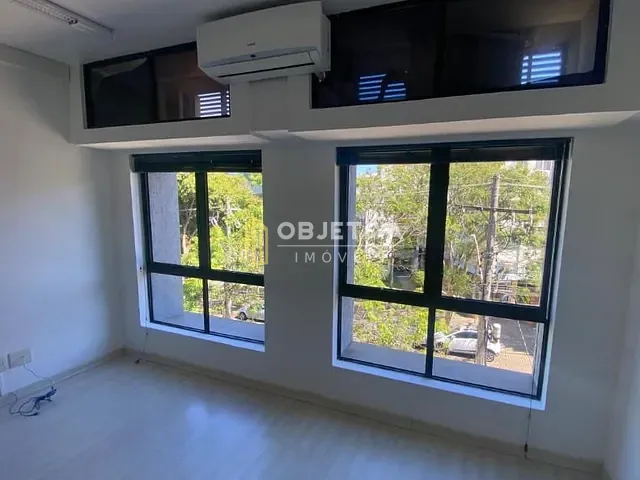 Sala para alugar, no bairro Petrópolis em Porto Alegre