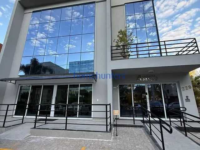 Sala com 120m², para alugar, no bairro Loteamento Alphaville Campinas em Campinas